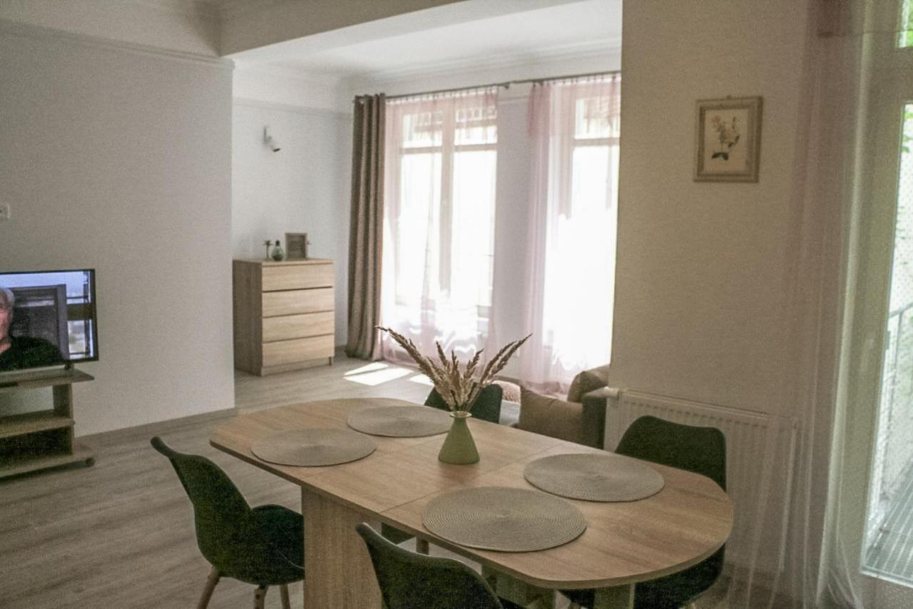 Apartments Moravská 24 Karlovy Vary Esterno foto