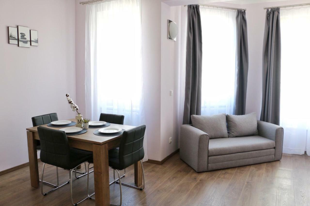 Apartments Moravská 24 Karlovy Vary Esterno foto